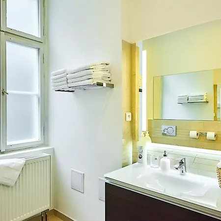 Royal Route Residence Prague Exterior photo