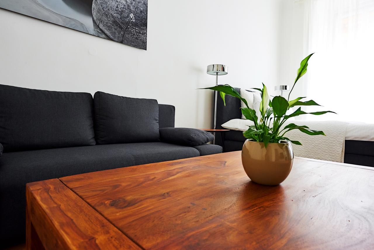 Royal Route Apartment